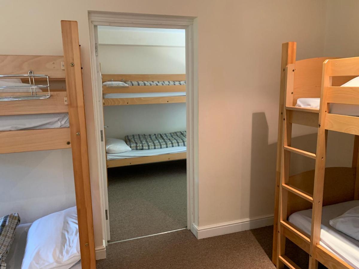 Stonehenge Hostel - Yha Affliated Cholderton Екстер'єр фото