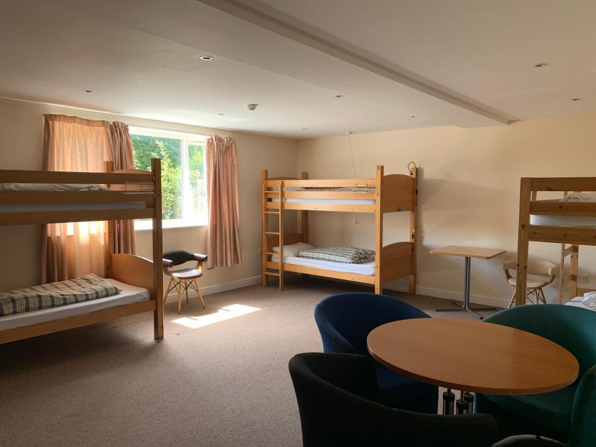 Stonehenge Hostel - Yha Affliated Cholderton Екстер'єр фото