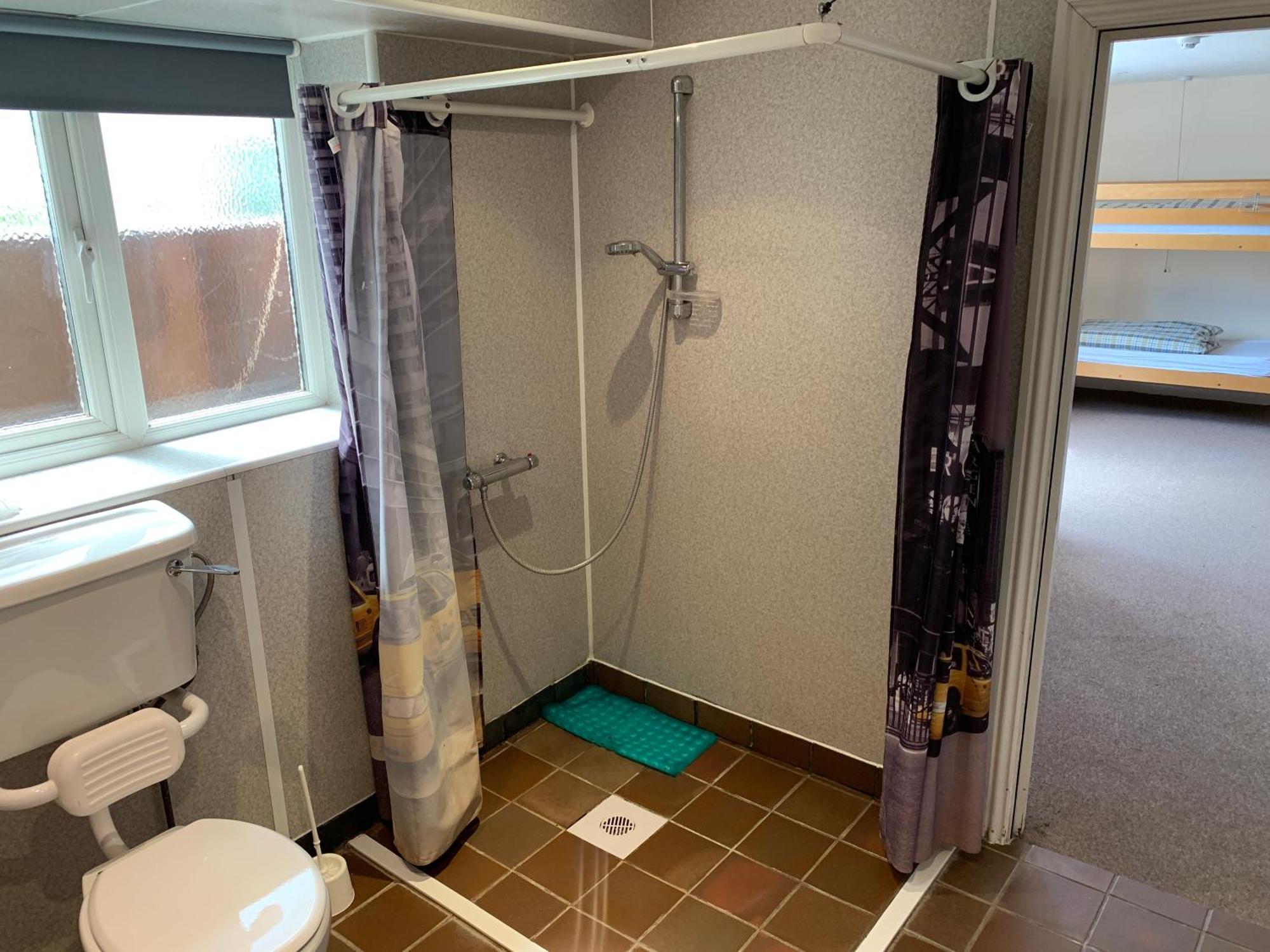 Stonehenge Hostel - Yha Affliated Cholderton Номер фото